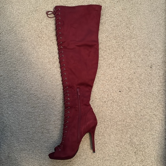 Charlotte Russe Bella Boots Size 9 Color Burgundy - Picture 8 of 11